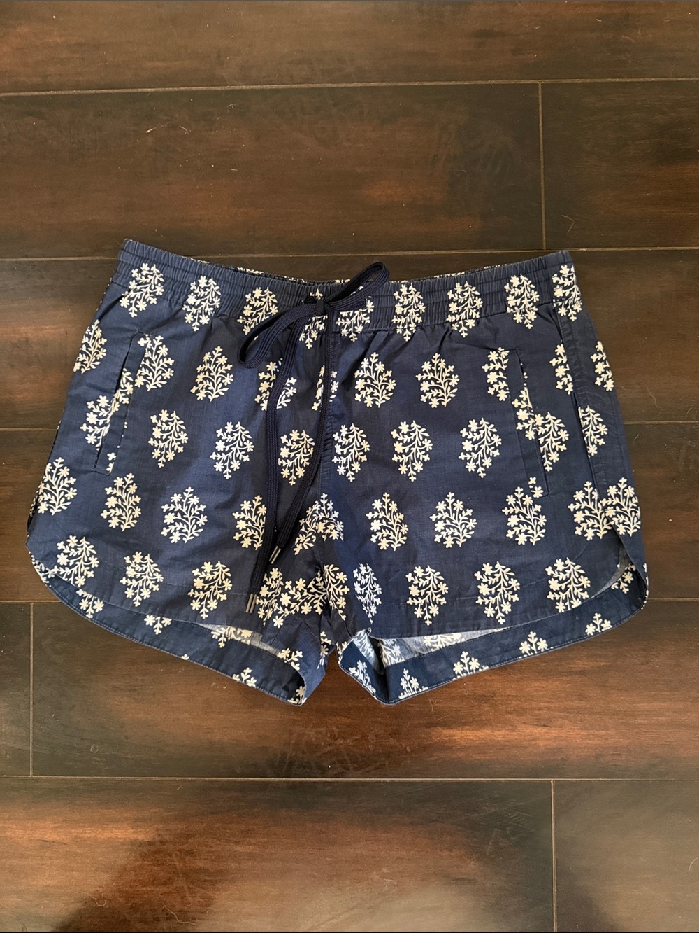 J.Crew Blue White Fern Print Easy Elastic Waist Drawstring Shorts Size XS
